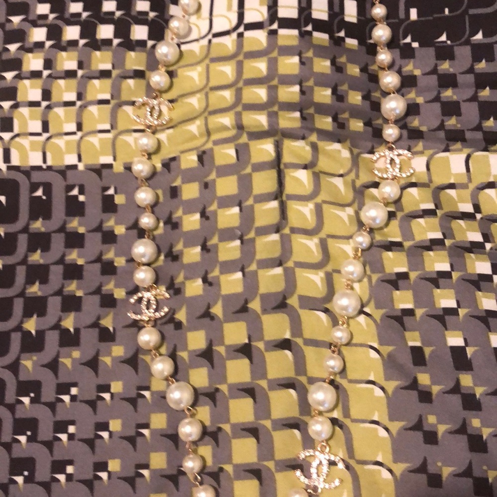 Gorgeous Pearl Necklace